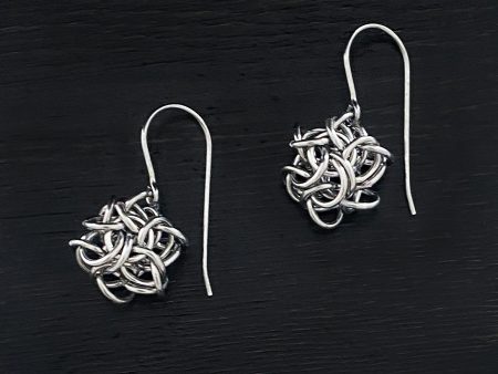 PURE Small Knot Earrings For Discount