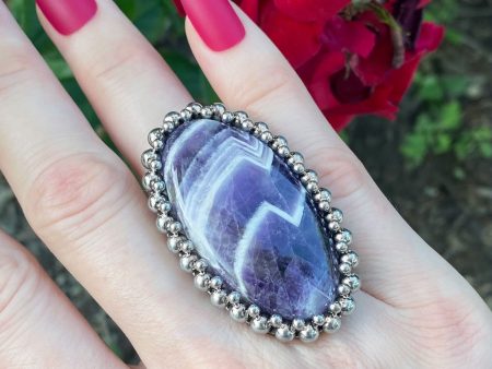 GEMSTONE Large Oval Chevron Amethyst Ring: Size 7.5 For Cheap