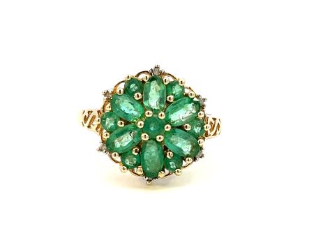 Estate 14K Yellow Gold Emerald & Diamond Cluster Flower Ring Online Hot Sale