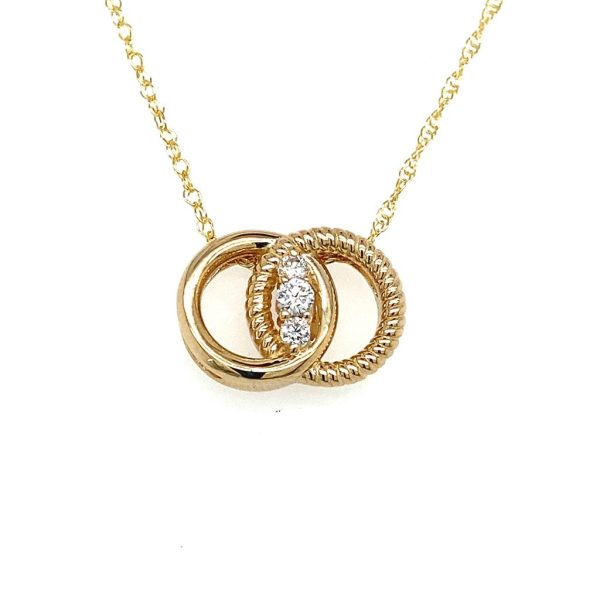 14K Yellow Gold 0.12ctw Diamond Marriage Symbol Necklace For Sale