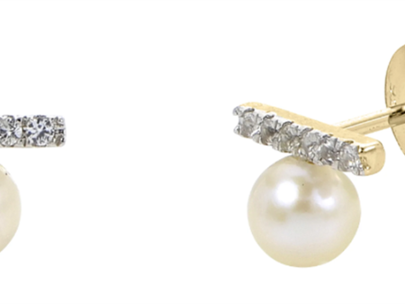 14K Yellow Gold 4-4.5mm Freshwater Pearl & Diamond Bar Stud Earrings Online now