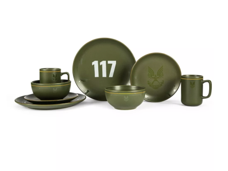 Halo Master Chief 117 Scorcher 8pc Stoneware Dinner Set Online Hot Sale